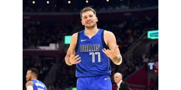 Luka Doncic passa alla lista tripla doppia dell'NBA